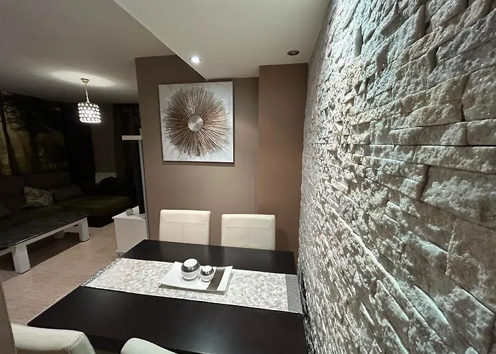 Piso Zentro Lägenhet